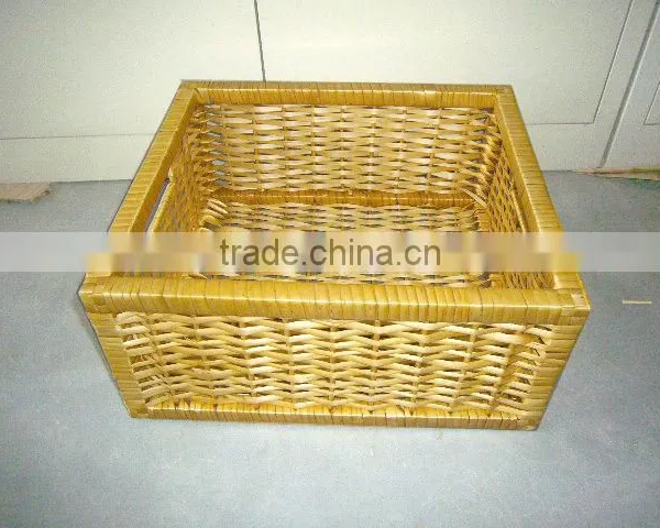 New Style Honey Willow Wicker Storage Basket