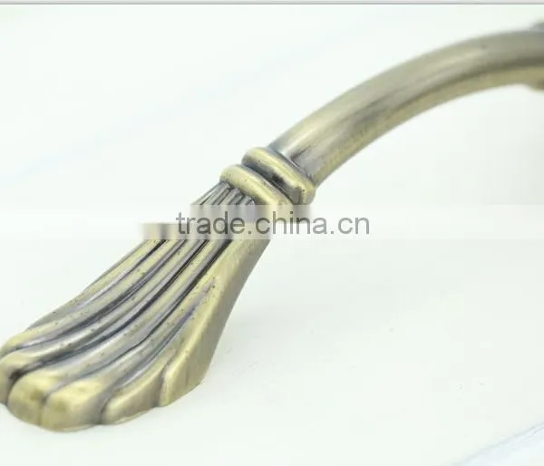 Manufactured in China Hardware Drawer Pulls Handles photo-3
