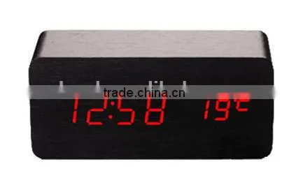 Factory Price Digital Led Wooden Desk Clock With Alarm