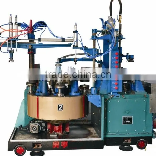 Automatic glass bottle making machine