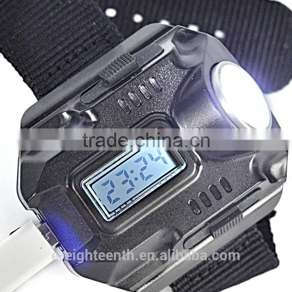 2016 Hot Waterproof Tactical R5 Rechargeable LED Flashlight Torch Wrist Light Lamp 3-Mode photo-4