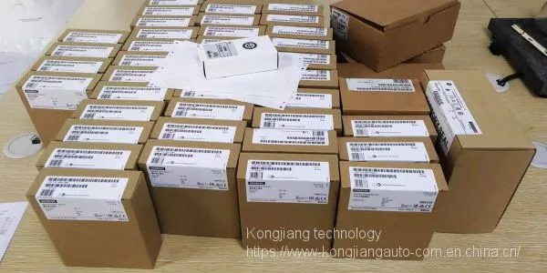 Siemens 6ED1055-1MB00-0BA2 logic controller 1MB00module