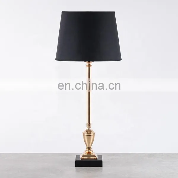 New Design Decoration Metal Desk Lamp and Modern Table Lamp photo-2