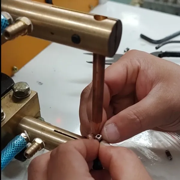 SHANGHAI DONUN Electronic Pulse Spot Welding Machine JDM-3/5/10/16/25 photo-2