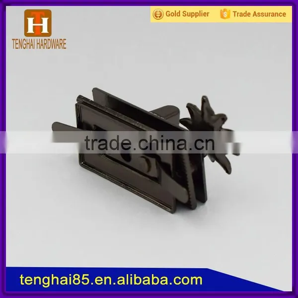 China Manufacturer Bag Twist Lock Suppliers photo-4