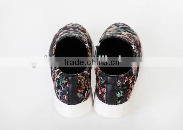 Women's Sneaker With Patterned Jacquard Fabric photo-3