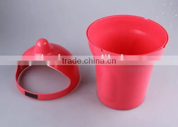 Dolphin Design Plastic Trash Can Household Garbage Can/Rubbish Bin photo-3