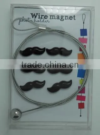 Magnet Wire Hanging Photo Holder photo-3