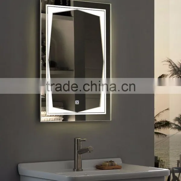 IP44 LED Lighted Bathroom Makeup Smart Mirror With Light