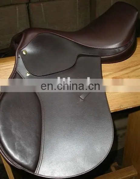Close Contact Saddle