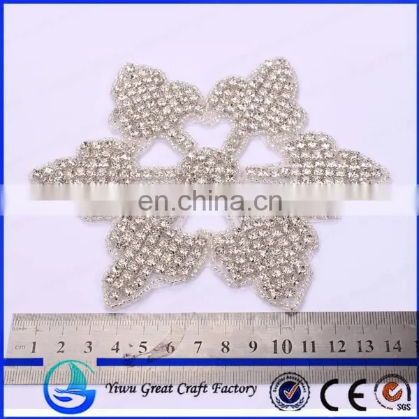 Sell Hot White Bridal Accessories Clothing Snowflakes Accessories Wedding Claw Drilling Beaded Brides Take Snow Accessories
