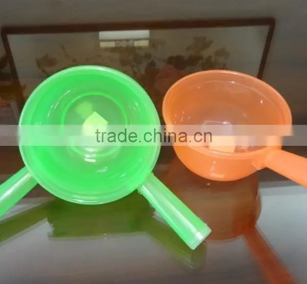Clear Plastic Water Ladle and Soup Ladle