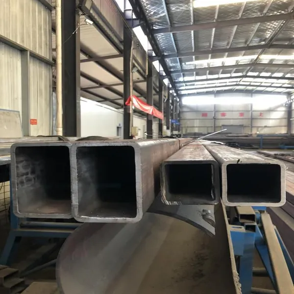China Black Square Steel Pipe Seamless Black Steel Tube Rectangular Carbon Hollow Section Tube photo-2