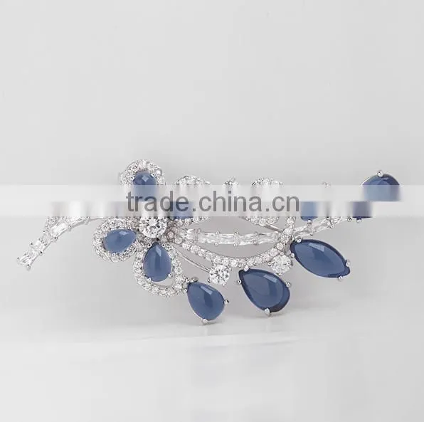 Platinum Plated Designer Flower Wedding Brooch With AAA+ Cubic Zircon Micro Pave Setting for Women and Men photo-3