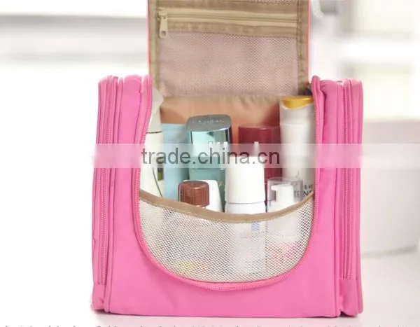 Promotion Fashion Travel Cosmetic Bag, Wholesale Hanging Makeup Bag photo-2