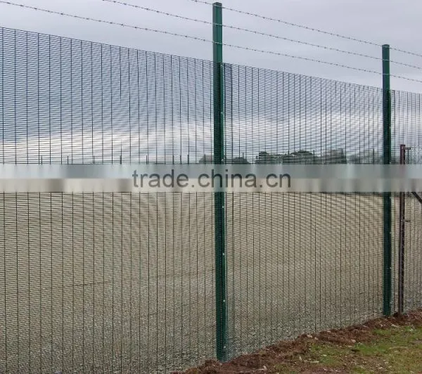 Lowest Price 3''*5''*8''high Security Anti-climb Panel Fencing/voltage Coated 358 Anti- Climb Security Welded Security Fence photo-2