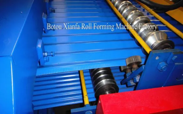 Turkey Type Roof Use And Steel Type Tile Roll Forming Machine photo-4