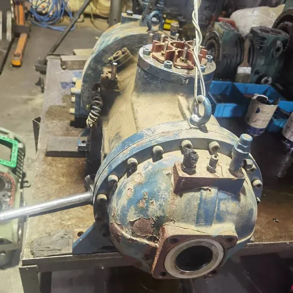 Repair of Carrier Compressor Due to Water Ingress in Asia-pacific Central Air Conditioning Unit, Replacement of Bearings for Hanbell lt - s - 83/41 photo-5