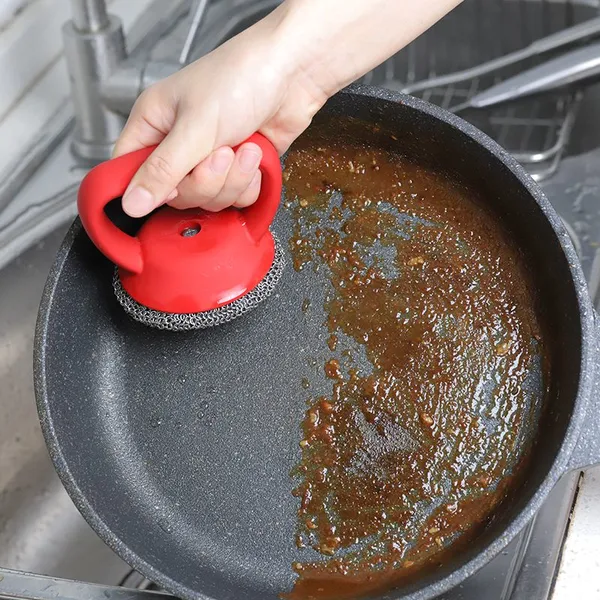 Chainmail Stainless Steel Cast Iron Round Kitchen Scrubber With Silicone Handle photo-4