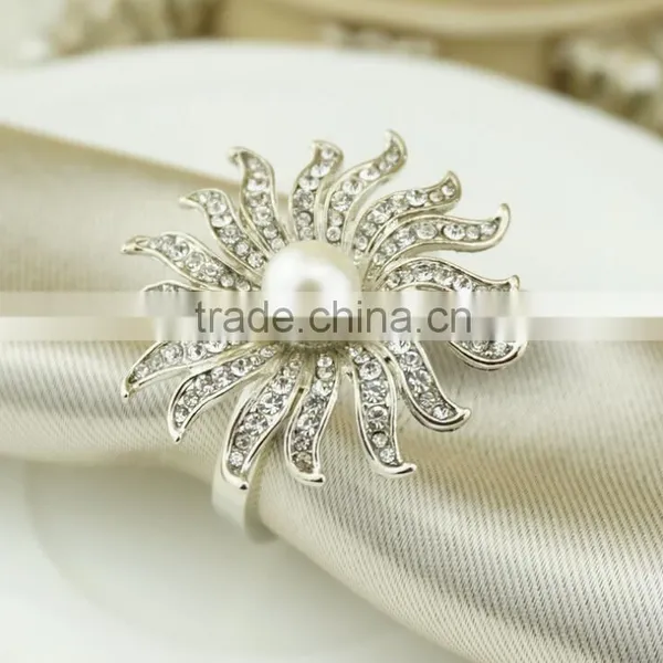 Silver Rhinestone Pearl Napkin Ring For Wedding Candlelight Dinner