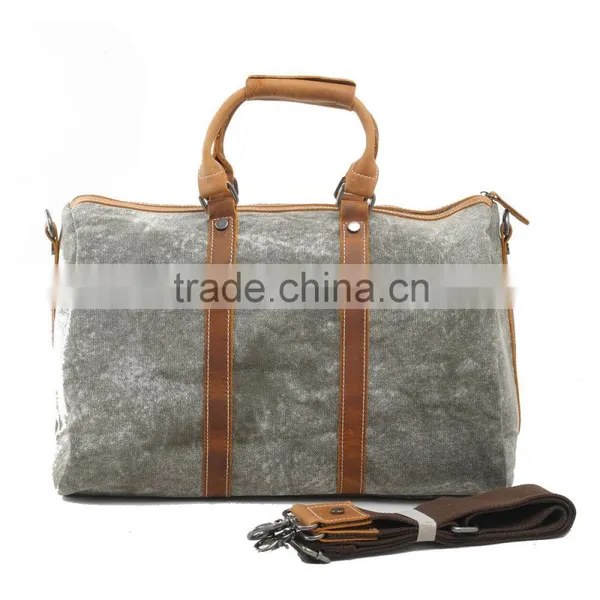 China Supplier Wholesale Quilted Duffle Bags Personalized Tote Bags Leather Luggage Tag photo-2