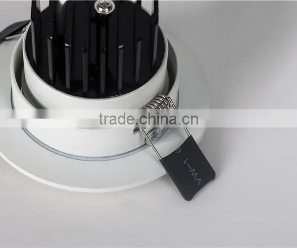 Manufacturer Pc-Clad Aluminum Body 21W Most Powerful Led Spotlight photo-4