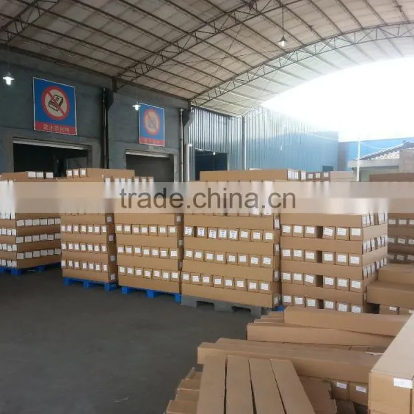 China Shanghai Factory Price Digital Advertisement Material Indoor and Outdoor Digital Inkjet Composite Media photo-3