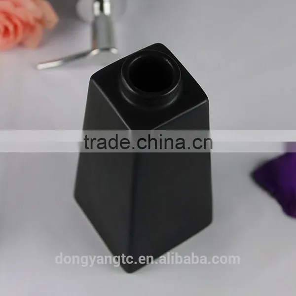 China Factory Custom Design Beauty Product Porcelain Perfume Bottle photo-5