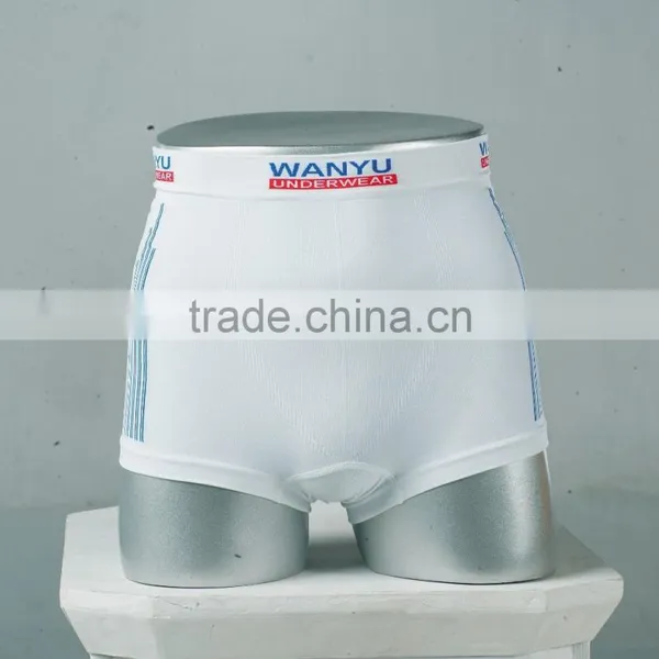 2015 Latest Seamless Men Boxer photo-3