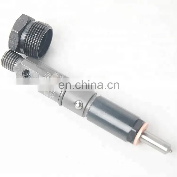 Genuine Dongfeng Auto Diesel Engine Parts 4BT Fuel Injector 4937939 photo-2