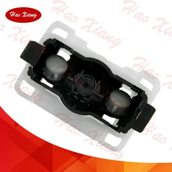 85208-48090 AUTO Headlamp Washer Nozzle For Toyota photo-2