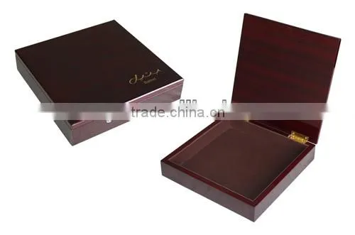 Dubai Style Boutique High Quality Magnetic Closure Gift Box