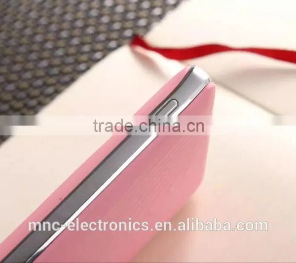 20000mAh Capacity 3 Usb Output Dual Led Lighting Digital Led Screen Wave Shape Design Customize Logo Printing Slim Power Bank photo-6