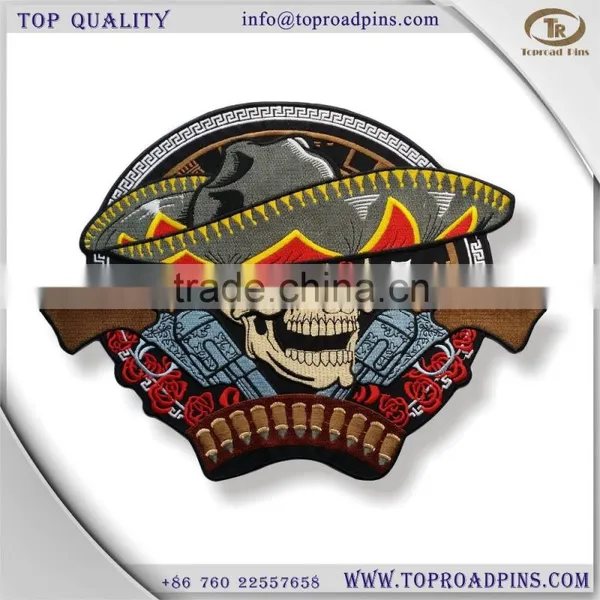 Cheap Custom Fabric &wool Skull and Guns Embroidery Patches With Self-adhesive ( White Hot Cut Border )