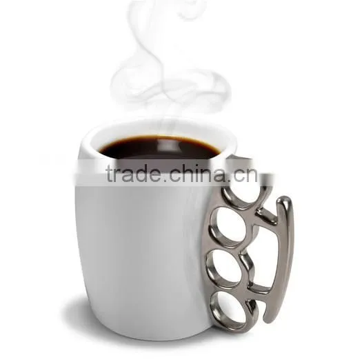 Ceramic Fisticup in Knuckleduster Mug in Fist Shape photo-2