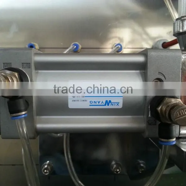Water/juice/carbonated/milk Drinks Bottle 3-in-1 Filling Machine photo-5