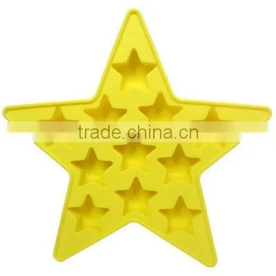 Novelty Red Silicone Ice Mold With Five Star Shape photo-3