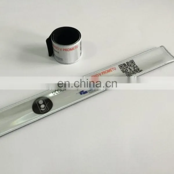 High Quality Low Price 6P Free Reflective Snap Bracelet for Promotion photo-5