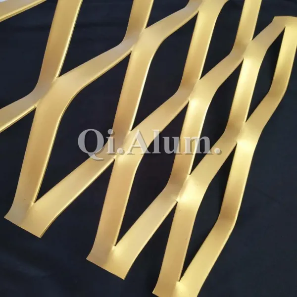 Exterior Aluminum Wire Mesh Fence Panel photo-3