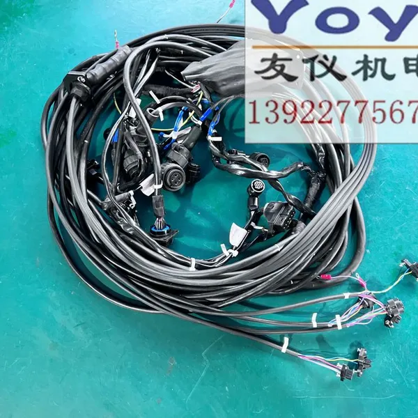 Fanuc A05B-1222-D011 Robot Connection Line photo-4