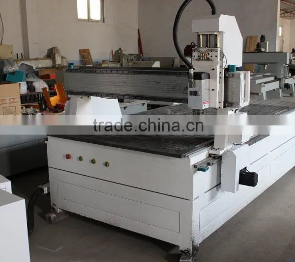 China cnc wood router with vacuum table machine