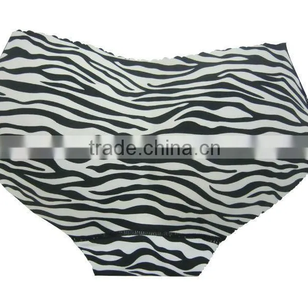 One Piece Seamless Hip Shaping Pantie