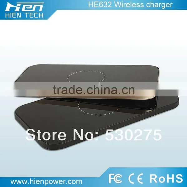 Ultra Thin Qi Induction Charging Pad Slim 5V1A Qi Wireless Charger photo-4