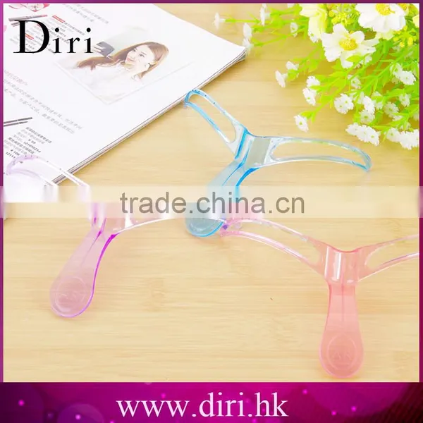 China Factory Plastic DIY Shaping Eyebrow Template, Eyebrow Shape Stencil, Makeup Grooming Tool photo-2