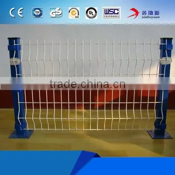 Factory High Quality Cheap Price Welded Mesh 3D Curvy Hot Sale Triangular Fence Netting photo-5