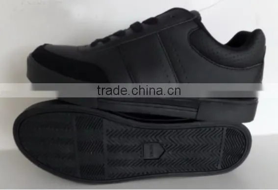 Men Sneakers Shoes Made in China Cheap Stock Lot photo-4