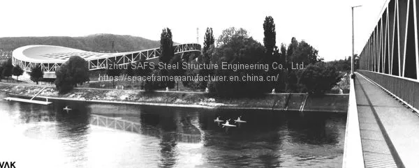 Space Frame Stadium Roof photo-3