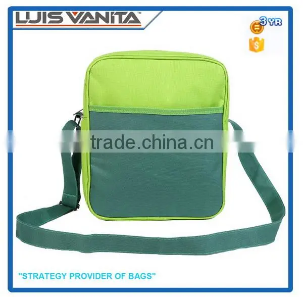 Promotional 600D Green Cooler Bag With Hard Liner Supplier's Choice
