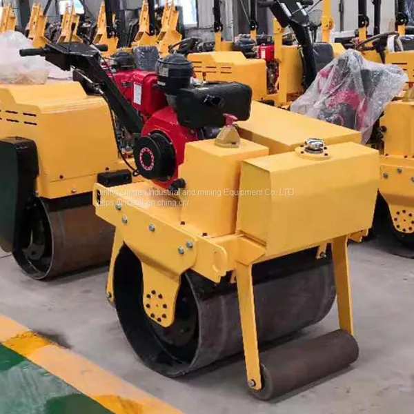 700 Type Hand-paid Large Single-wheel Vibratory Road Roller Asphalt Road Repair Quick Compaction Road Roller photo-2