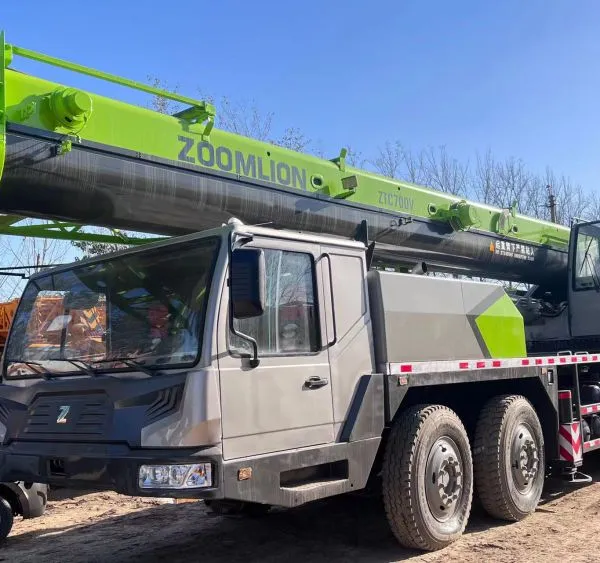 USED 70ton ZOOMLION ZTC700V Truck Crane FOR SALE